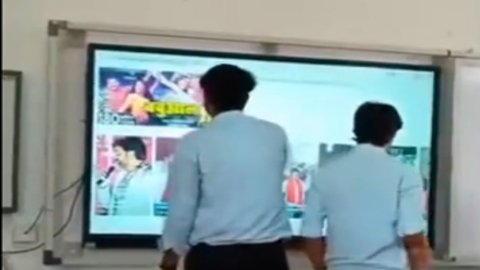 20250902 193830 News E 7 Live