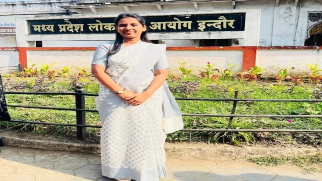 Mp news:सतना की बेटी प्रिया अग्रवाल ने हासिल की छठवीं रैंक, बनीं डिप्टी कलेक्टर 7 20251110 111742 News E 7 Live