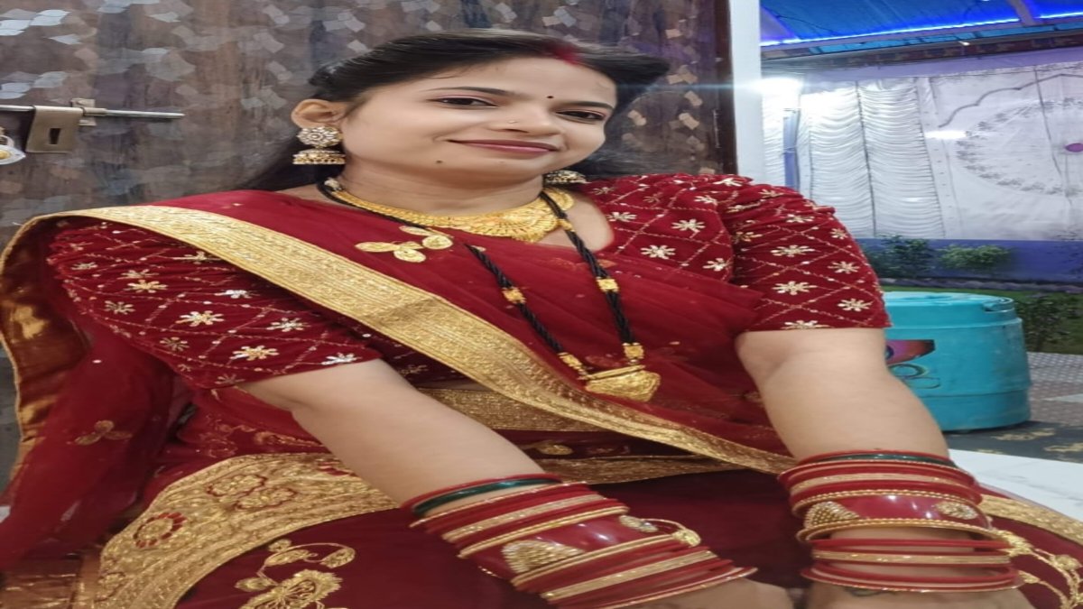 20251123 083519 News E 7 Live