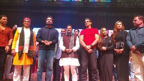 रेवा फिल्म फेस्टो 2025 में सोनू सूद का बड़ा ऐलान, REWA के कलाकारों को बॉलीवुड में मिलेगा मंच 3 20251217 094247 News E 7 Live