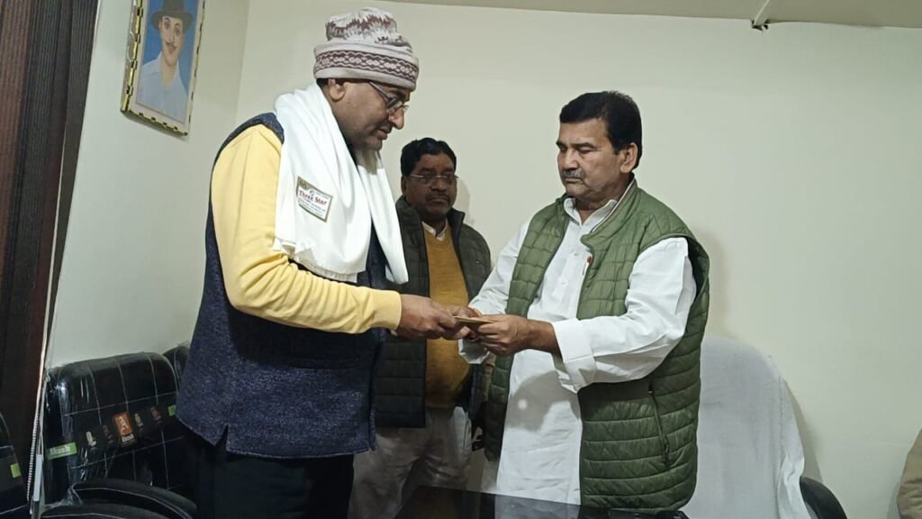 Sidhi news:बेहतर कार्य करने वाले नपा वार्ड प्रभारियों का उपाध्यक्ष ने किया सम्मान 1 IMG 20251219 WA0014 News E 7 Live
