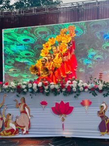 लिटिल स्टोरीज़ मिलेनियम स्कूल का वार्षिक उत्सव हर्षोल्लास के साथ संपन्न 2 IMG 20251221 WA0025 News E 7 Live