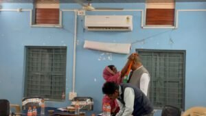 जनपद अध्यक्ष ने सबके सामने सीईओ को पहना दिया भाजपा का पट्टा कहा अब करिए भाजपा के इसारे मे काम