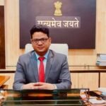 सीएम हेल्पलाइन शिकायतों में लापरवाही पर कलेक्टर सख्त,18 विभागों के अधिकारियों को कारण बताओ नोटिस