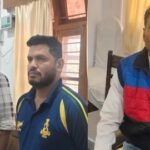 ₹50 हजार की रिश्वत मांगने वाला पटवारी रंगे हाथ गिरफ्तार,₹5 हजार लेते ही लोकायुक्त की कार्रवाई से सीधी में मचा हड़कंप