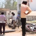 सेमरिया में स्कूल के बाहर गुंडागर्दी का LIVE VIDEO वायरल, बाइक सवार बदमाशों ने छात्रों को दौड़ा-दौड़ा पीटा