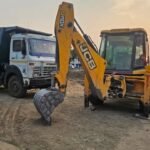 Sidhi news:अवैध रेत उत्खनन एवं परिवहन पर अमिलिया पुलिस की बड़ी कार्यवाही; रेत से लदा हाइवा और जेसीबी मशीन ज़ब्त