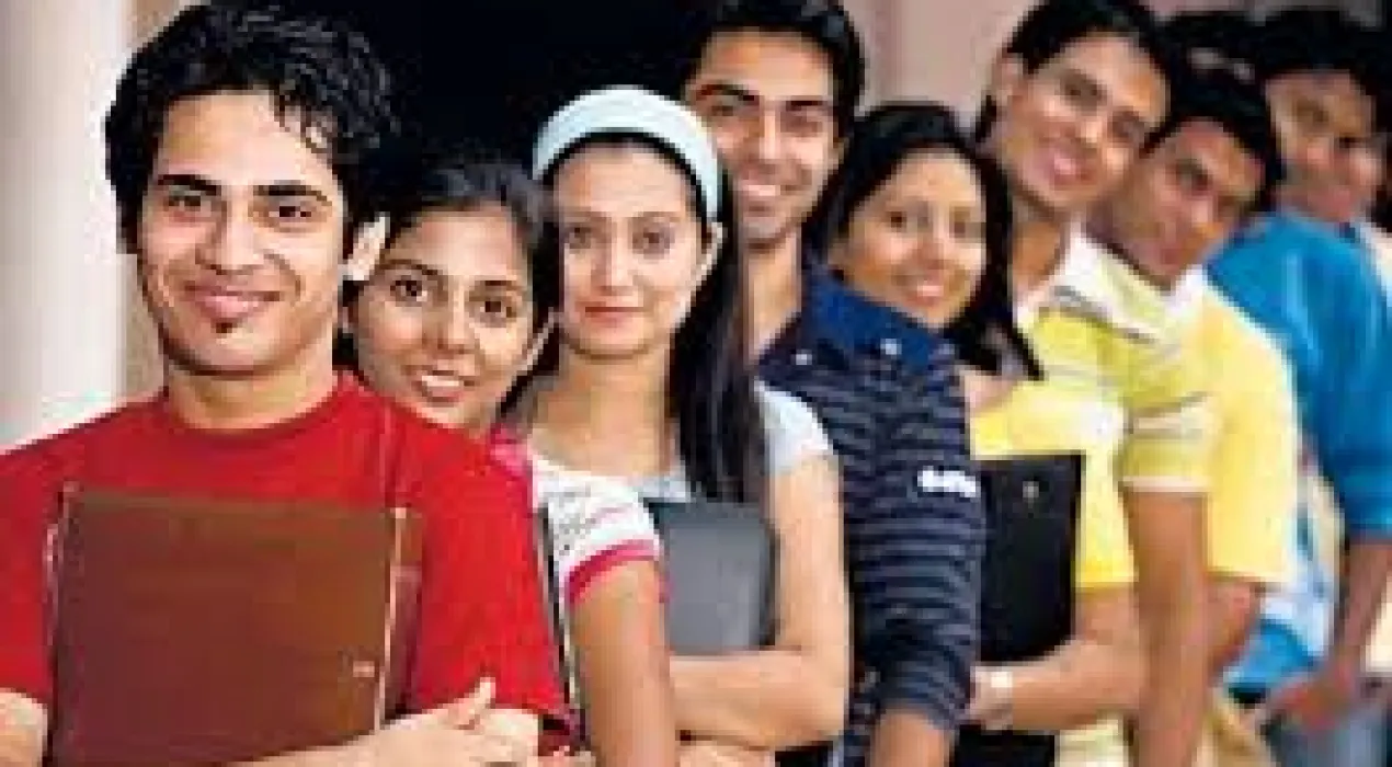 Railway Recruitment 2026: दक्षिण मध्य रेलवे में अप्रेंटिसशिप 2801 पदों पर हो रही भर्ती, पात्रता फीस व अन्य डिटेल यहां करें चेक