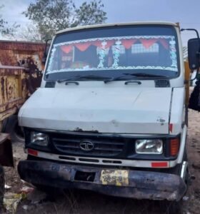 Sidhi news:सीधी पुलिस का कड़ा प्रहार: सोन नदी के तारिहा घाट पर दबिश, टाटा 407 जब्त