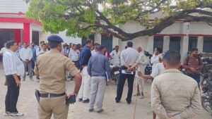 सिंहावल में कलेक्टर विकास मिश्रा का सख्त संदेश “काम चाहिए, बहाने नहीं