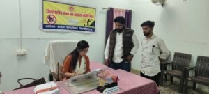 मजदूरों की सुरक्षा व हक को लेकर NSUI ने श्रम विभाग को सौंपा ज्ञापन