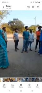 केस वापस लेने का दबाव,महिला के बेटे से रास्ता रोककर मारपीट, फिर दी जान से मारने की धमकी