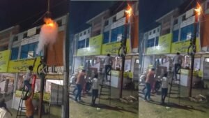 गुलाब टावर के पास विद्युत पोल में लगी भीषण आग, ग्रामीण बने ‘फायर फाइटर’, बड़ा हादसा टला