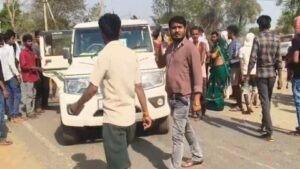 बाजार जाने निकला युवक बना हादसे का शिकार,अमिलिया-चुरहट मार्ग पर पिकअप ने बाइक सवारों को रौंदा, एक की मौत, दूसरा गंभीर