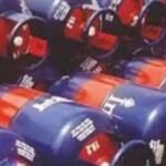 आंख खुलते ही लगा जोर का करंट, कंपनियों ने गैस सिलेंडर के दामों में की बंपर वृद्धि