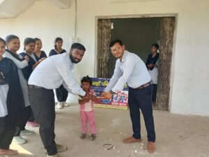 धनहा पब्लिक स्कूल में धूमधाम से मना प्रवेश उत्सव