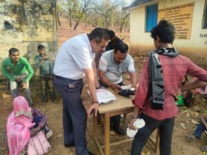 मझौली प्रवास के दौरान कलेक्टर ने किया व्यापक निरीक्षण