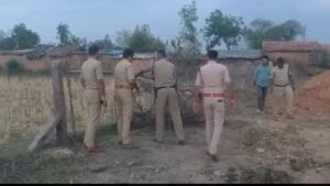 पुलिस ने किया अंधे हत्या का खुलासा, गला काट कर उतारा था मौत के घाट