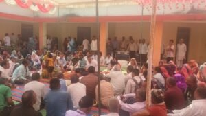 दो दिवसीय शिविरों में कलेक्टर ने सुनी जनसमस्याएं, दिए त्वरित निराकरण के निर्देश 