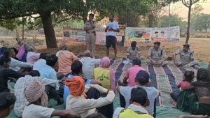 “गोतरा में जन चौपाल बनी भरोसे की मिसाल: मौके पर समाधान, पुलिस–जनता संवाद ने जीता दिल”