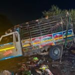 रफ्तार का कहर,धार में पिकअप वाहन 5 बार पलटा, 15 मजदूरों की मौत, 24 घायल