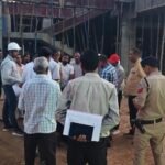 निर्माण में जरा भी लापरवाही नहीं चलेगी,कलेक्टर विकास मिश्रा का रामपुर नैकिन सिविल अस्पताल पर औचक निरीक्षण