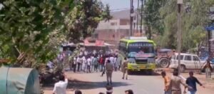 50 नकाबपोशों का घर पर धावा, फिर भड़की जवाबी हिंसा,बोलेरो तोड़ी, एक ही परिवार के चार लोग घायल, बाजार बंद 