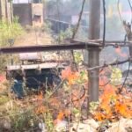 धमाके के साथ धधका ट्रांसफॉर्मर,सेमरिया में भीषण आग से हड़कंप, बिजली विभाग नदारद,ग्रामीणों ने खुद संभाली कमान