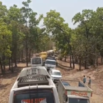 ताला–पनपथा मार्ग पर थमा पहिया, घंटों बाद खुला जाम; हाइवा खराब होने से 100 से ज्यादा वाहन फंसे