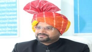 चुरहट एसडीएम विकास कुमार आनंद की संवेदनशील पहल, 3 मृतकों के परिजनों को मिली राहत