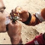 थाने के साए में नशे का कारोबार, सेमरिया में 200 मीटर दूरी पर खुलेआम गांजा बिक्री, पुलिस पर उठे गंभीर सवाल”