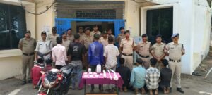 5 हजार की सुपारी में बेटे ने कराई पिता की हत्या, जंगल के सूखे कुएं में जलाकर छिपाया शव”