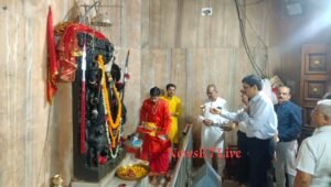 प्रधानमंत्री की अपील बेअसर, केंद्रीय ऊर्जा सचिव का 10 गाड़ियों वाला काफिला बना चर्चा का विषय