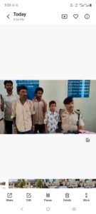 900 किलोमीटर दूर भटककर मड़वास पहुंची 8 साल की मासूम, पुलिस और ग्रामीण की सतर्कता से आखिरकार माता-पिता से हुआ मिलन