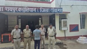 रीवा में बड़ी कार्रवाई,लग्जरी कार से 5 क्विंटल विस्फोटक बरामद, चालक गिरफ्तार