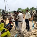 सड़क जाम हटाने पहुंचे थाना प्रभारी पर टांगी-हंसिए से हमला, पांच थानों की पुलिस ने संभाला मोर्चा; एसडीएम की मौजूदगी में खुला जाम, आरोपी गिरफ्तार
