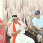 पाली स्वास्थ्य केंद्र पर उठे सवाल, मंडल अध्यक्ष ने प्रभारी मंत्री को सौंपा स्थानांतरण का ज्ञापन