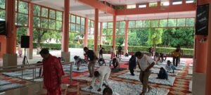 अंतर्राष्ट्रीय योग दिवस पर बरचर में हुआ खंडस्तरीय कार्यक्रम, संत ने बताया योग का महत्व
