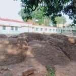 रेलवे की जमीन पर रेत का अंबार, 21 ट्रॉली जब्त... लेकिन रहस्य बनी खड़ी डिग्गी, आखिर किसका है खेल?