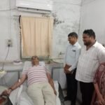 स्वैच्छिक रक्तदान से जीवन बचाने का संदेश,कलेक्टर एवं जिला पंचायत सीईओ ने किया रक्तदान