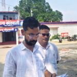 तहसीलदार के स्टे आदेश की उड़ाई धज्जियां! शासकीय सड़क पर बना रहा मकान, शिकायतों के बाद भी नहीं रुका निर्माण