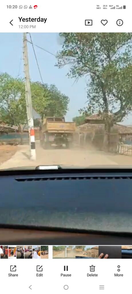 सिरसी घाट पर खनिज विभाग का बड़ा एक्शन, भागते रहे माफिया, पीछा करती रही टीम 8 Screenshot 20260610 102045 News E 7 Live