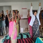 CHO नम्रता सेन की पहल बनी ग्रामीणों के लिए प्रेरणा, योग और साइकिलिंग से दिया स्वस्थ जीवन का संदेश