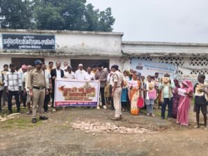 तहसीलदार की मौजूदगी में न्यायालय परिसर में दिलाई गई नशा मुक्ति की शपथ