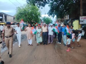 कुसमी में राहुल गांधी की गिरफ्तारी व छात्रों पर लाठीचार्ज के विरोध में कांग्रेस का पैदल मार्च