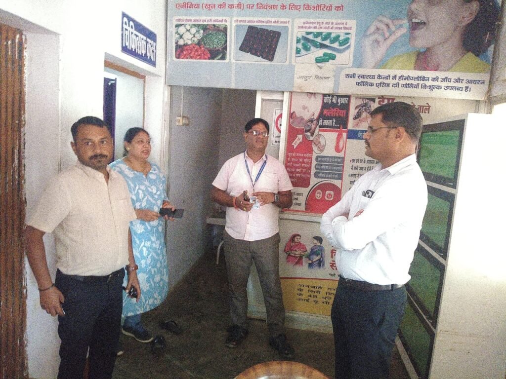 सीएमएचओ ने पीएचसी बंजारी का किया औचक निरीक्षण 7 IMG 20260725 WA0003 News E 7 Live