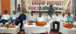 गुरु पूर्णिमा महोत्सव में गूंजा संदेश—गुरु ही राष्ट्र निर्माण के सच्चे शिल्पकार : विश्वामित्र पाठक