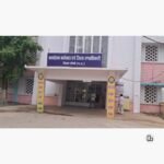 ऋण पुस्तिका के नाम पर ₹500 मांगने का आरोप, पटवारी ने कहा—"घूस नहीं, ऑनलाइन शुल्क के लिए लिए थे पैसे"; जांच से पहले अधिकारी ने टिप्पणी से किया इनकार